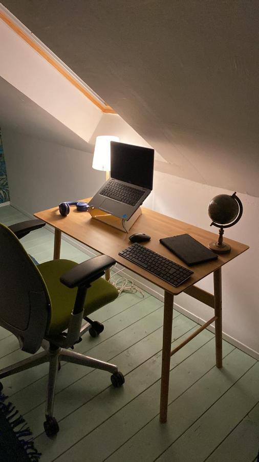 Golyashaz Apartman Kovagoors Ngoại thất bức ảnh